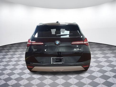 Used 2026 BMW X3 xDrive30 w/ Premium Package image 9