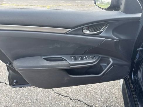 Used 2019 Honda Civic Sport image 14