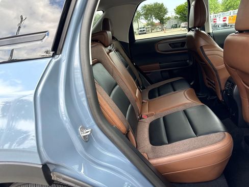 Certified 2025 Ford Bronco Sport Outer Banks w/ Outer Banks Tech Package+ AWD/4WD image 27