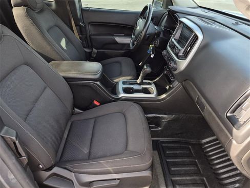 Used 2021 Chevrolet Colorado LT w/ Fleet Safety Package image 10