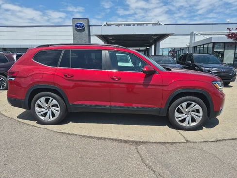 Used 2023 Volkswagen Atlas SE AWD/4WD image 5