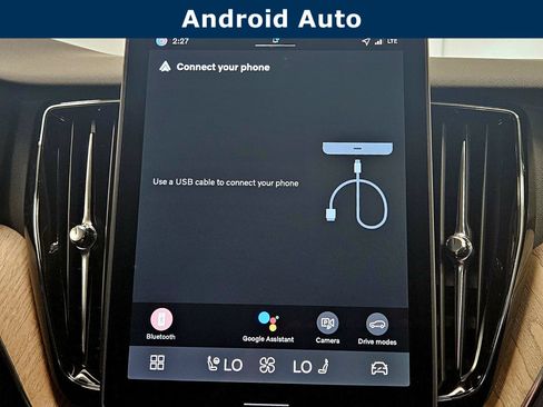 New 2026 Volvo XC60 T8 Plus w/ Protection Package Premier image 24