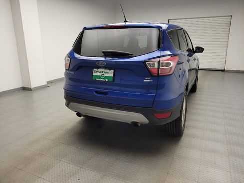 Used 2017 Ford Escape SE w/ SE Cold Weather Package AWD/4WD image 7