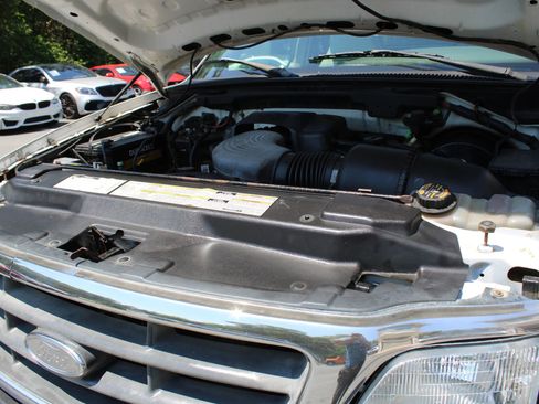 Used 2000 Ford F150 XLT AWD/4WD image 20