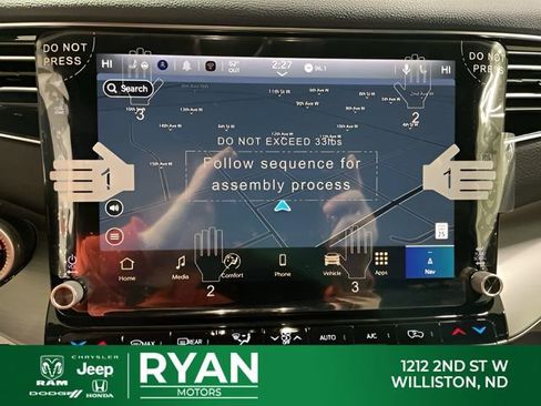 New 2026 Jeep Grand Wagoneer L Limited AWD/4WD image 34