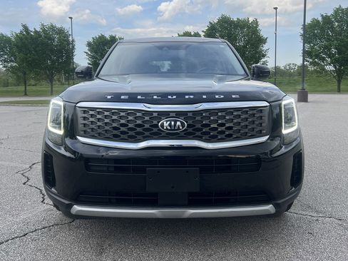 Used 2020 Kia Telluride LX FWD image 8