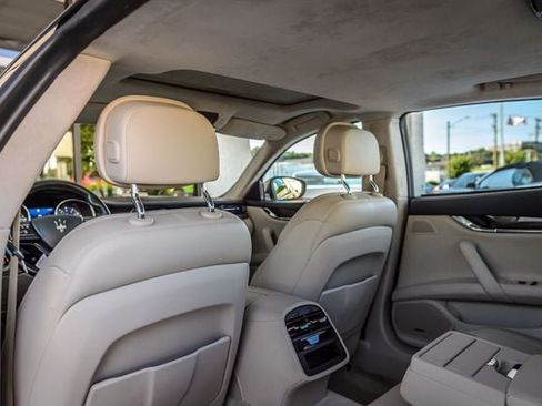 Used 2018 Maserati Quattroporte S GranLusso RWD image 44