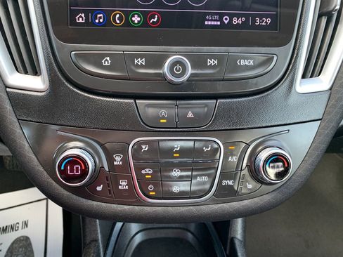 Used 2023 Chevrolet Malibu LT image 17