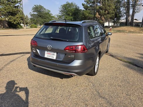 Used 2017 Volkswagen Golf Alltrack SE AWD/4WD image 7
