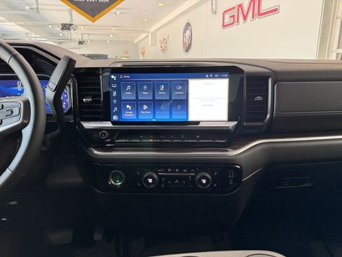 Certified 2023 Chevrolet Silverado 1500 LT image 17