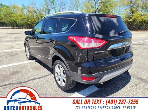 Used 2016 Ford Escape Titanium w/ Equipment Group 301A AWD/4WD image 3