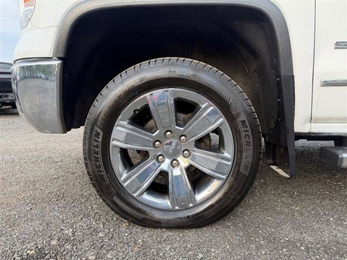 Used 2014 GMC Sierra 1500 SLT w/ SLT Crew Cab Value Package AWD/4WD image 9
