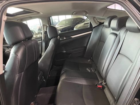 Used 2017 Honda Civic Touring image 18