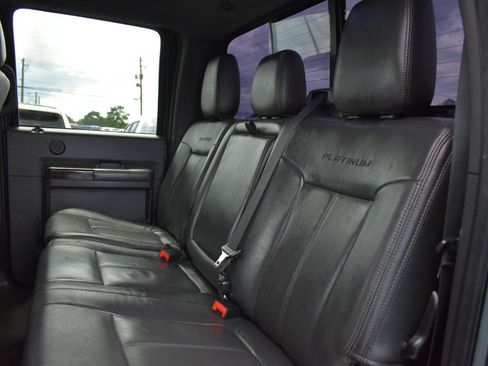 Used 2015 Ford F250 Platinum w/ FX4 Off-Road Package AWD/4WD image 27