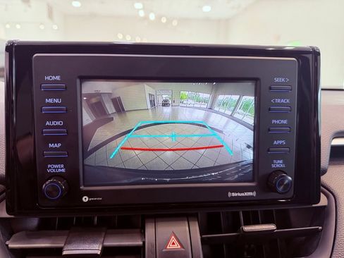 Used 2021 Toyota RAV4 XLE FWD image 24