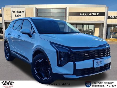 Certified 2026 Kia Sportage EX FWD image 1