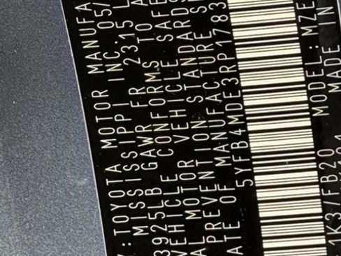 Certified 2024 Toyota Corolla LE image 25