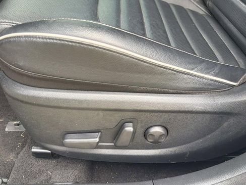 Used 2024 Kia Forte GT-Line w/ GT-Line Premium Package image 22