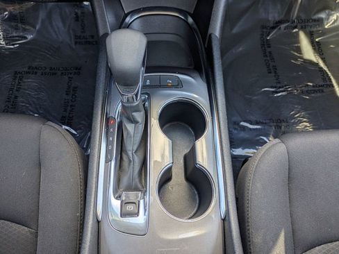 Used 2024 Chevrolet Malibu LT FWD image 19