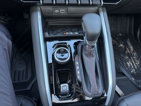 New 2026 Chevrolet Colorado Z71 w/ Technology Package AWD/4WD image 15
