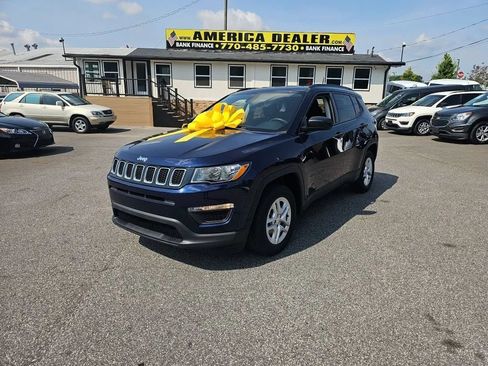 Used 2018 Jeep Compass Sport FWD image 3