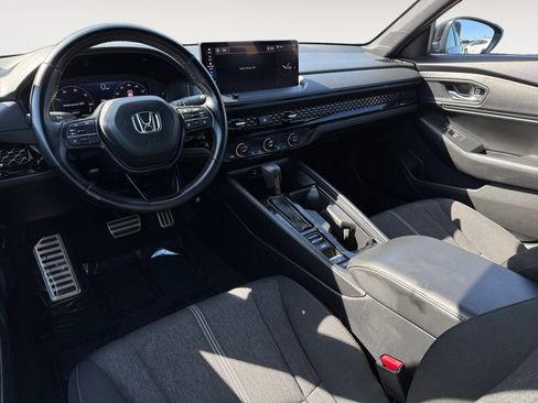 Used 2024 Honda Accord Sport image 15