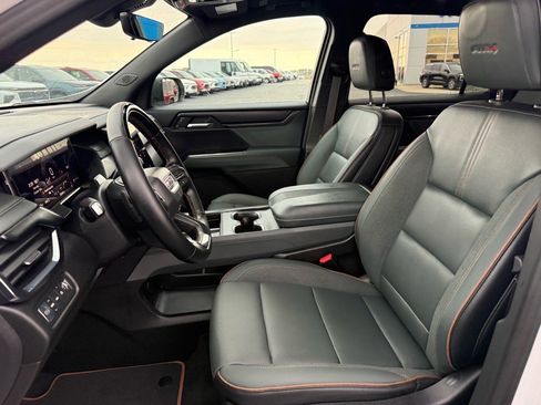 Used 2024 GMC Acadia AT4 w/ Super Cruise Package image 12