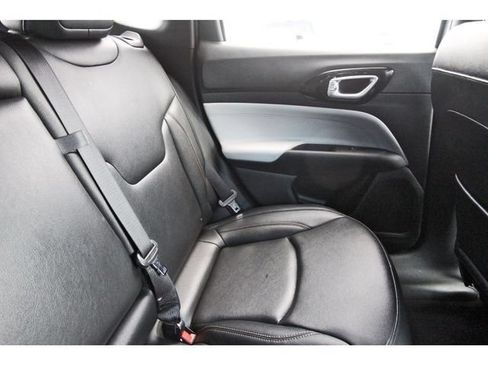 Used 2024 Jeep Compass Limited AWD/4WD image 10