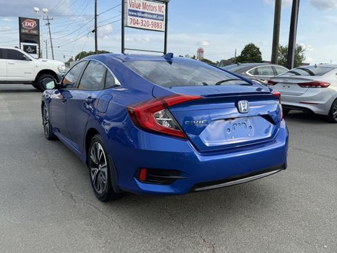 Used 2016 Honda Civic EX-T image 4