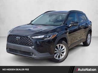 Used 2022 Toyota Corolla Cross LE FWD video 1