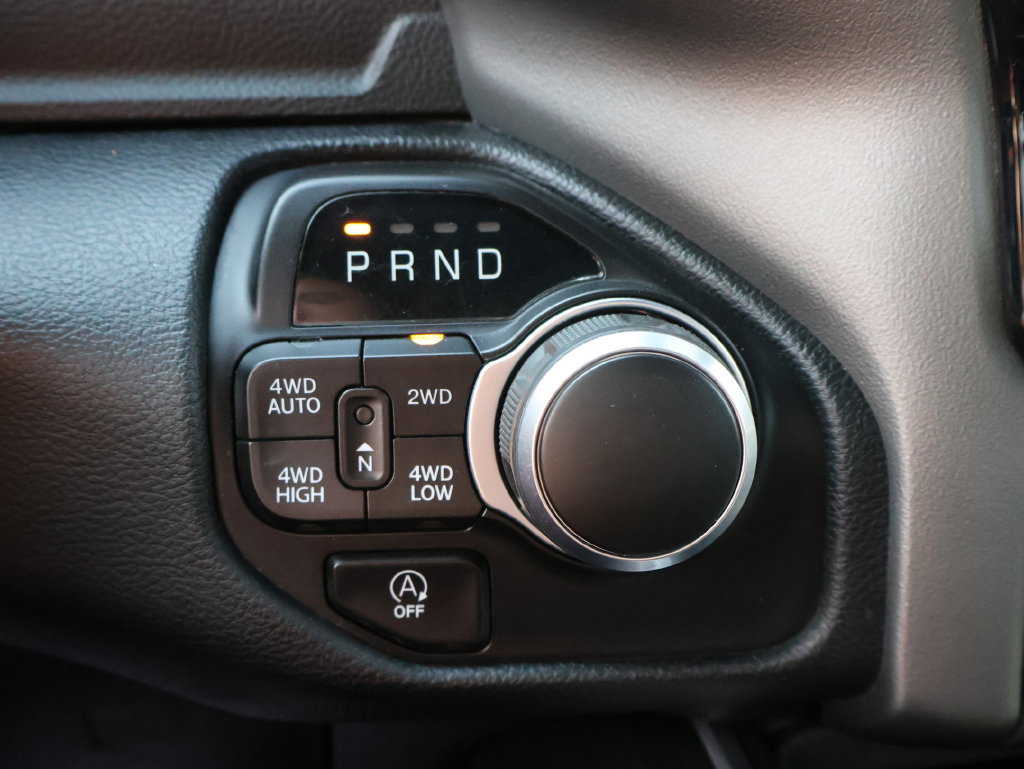 Used 2022 RAM 1500 Big Horn AWD/4WD image 32