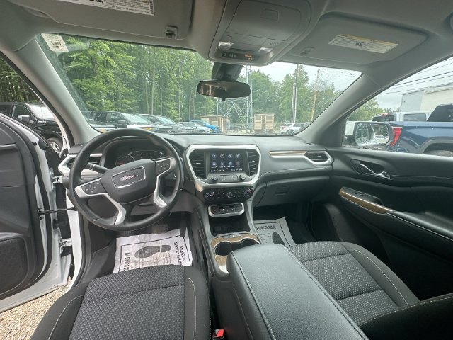 Used 2023 GMC Acadia SLE FWD image 24