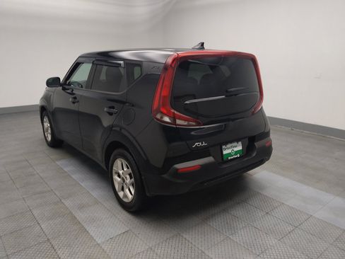 Used 2022 Kia Soul LX w/ Technology Package FWD image 5