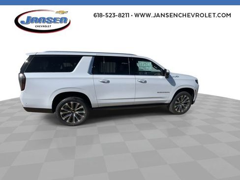 New 2026 Chevrolet Suburban High Country image 9