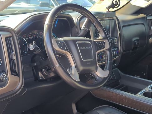 Used 2018 GMC Sierra 3500 Denali w/ Duramax Plus Package image 7