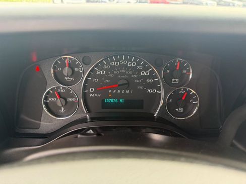 Used 2023 GMC Savana 2500 Extended w/ Driver Convenience Package RWD image 25
