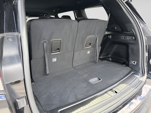 Used 2025 Jeep Grand Cherokee L Laredo AWD/4WD image 9