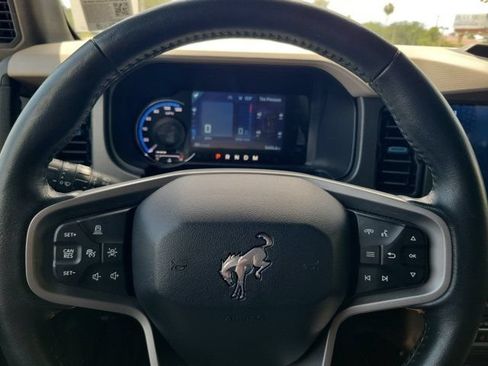 Used 2024 Ford Bronco Wildtrak AWD/4WD image 21