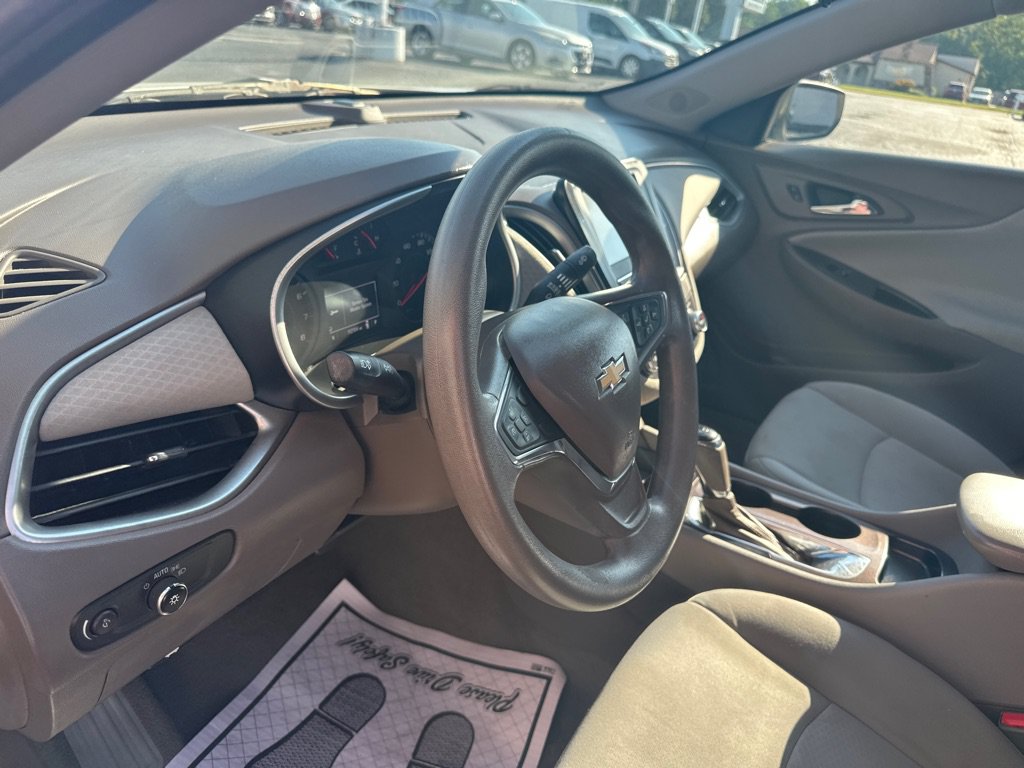Used 2016 Chevrolet Malibu LS FWD image 21
