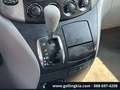 Used 2009 Toyota Sienna CE FWD image 26
