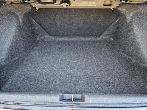 Used 2011 Honda Civic LX image 31