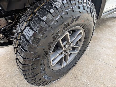 New 2026 Jeep Gladiator Mojave AWD/4WD image 44