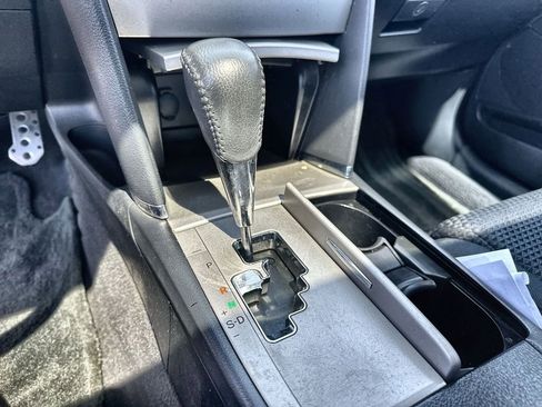 Used 2011 Toyota Camry SE w/ SE Extra-Value Pkg #1 image 26