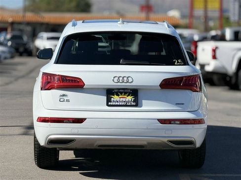 Used 2020 Audi Q5 2.0T Premium Plus w/ Premium Plus Package AWD/4WD image 6