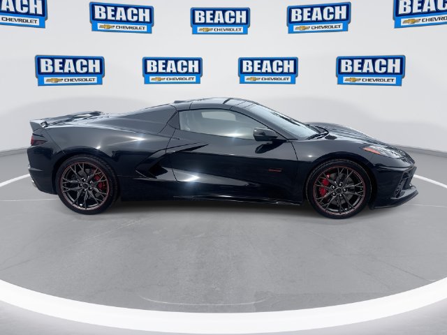 Used 2023 Chevrolet Corvette Stingray Premium Conv w/ Z51 Performance Package RWD image 9