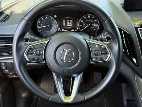 Used 2025 Acura RDX SH-AWD image 12