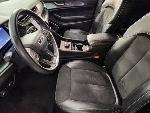 Used 2021 Jeep Grand Cherokee L Laredo RWD image 13