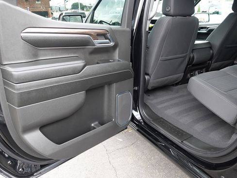Used 2024 Chevrolet Silverado 1500 LT AWD/4WD image 20