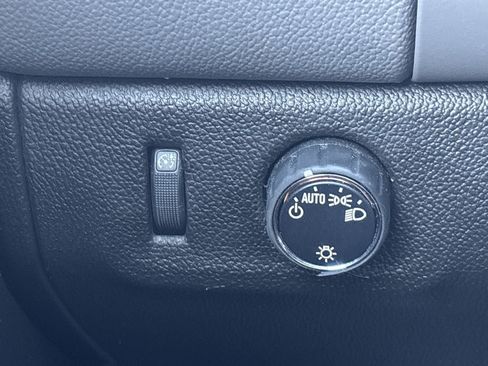 Used 2017 Chevrolet Colorado W/T w/ WT Convenience Package image 18