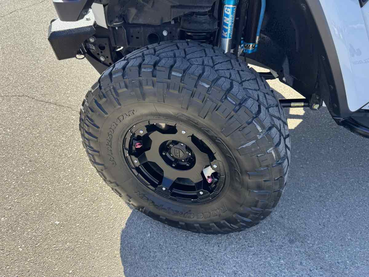 Used 2020 Jeep Gladiator Rubicon AWD/4WD image 51